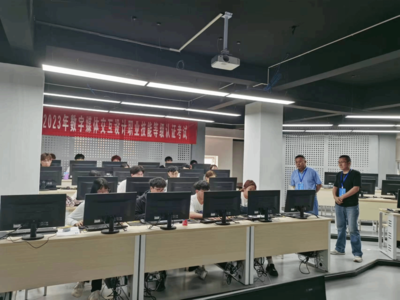 傳媒與設(shè)計(jì)學(xué)院順利舉行“1+X”數(shù)字媒體交互設(shè)計(jì)（中級(jí)）證書(shū)考試